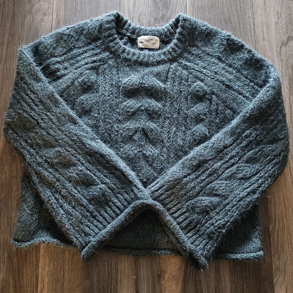 Forest Green Fuzzy Cable Knit Bell Sleeve Sweater